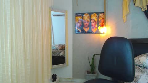 black_king_241 online show from September 25, 2:48 am