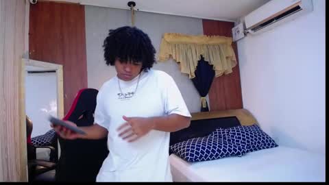 Snapshot of black_king_241 chatting on February 13, 3:46 am black_king_241 online show from February 13, 3:46 am