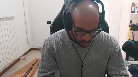 Snapshot of black_lollipop chatting on March 21, 3:59 pm Master online show from March 21, 3:59 pm