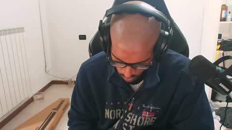 Snapshot of black_lollipop chatting on March 22, 2:09 pm Master online show from March 22, 2:09 pm