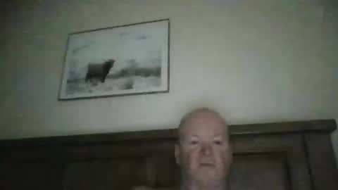Snapshot of black_n_white4 chatting on February 16, 10:06 pm black_n_white4 online show from February 16, 10:06 pm