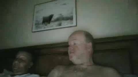 Snapshot of black_n_white4 chatting on February 22, 12:12 am black_n_white4 online show from February 22, 12:12 am