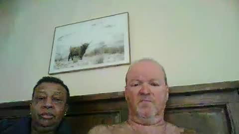 Snapshot of black_n_white4 chatting on March 23, 12:36 am black_n_white4 online show from March 23, 12:36 am