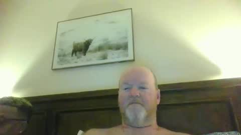 Snapshot of black_n_white4 chatting on May 9, 11:59 am black_n_white4 online show from May 9, 11:59 am