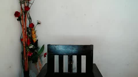 Snapshot of black_nympha chatting on December 16, 2:05 am Nympha online show from December 16, 2:05 am