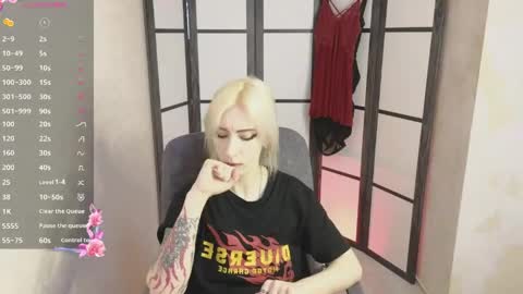 Emily online show from May 16, 10:36 am