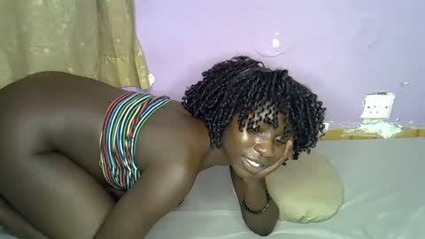 black_queeni online show from November 28, 10:23 pm