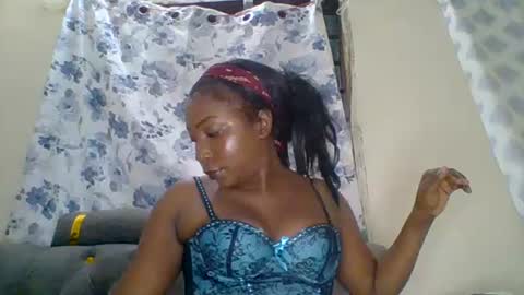 Dee online show from August 8, 3:52 am