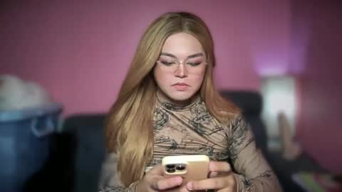 Snapshot of blackbarbiechantalxvx chatting on February 24, 11:10 am blackbarbiechantalxvx online show from February 24, 11:10 am