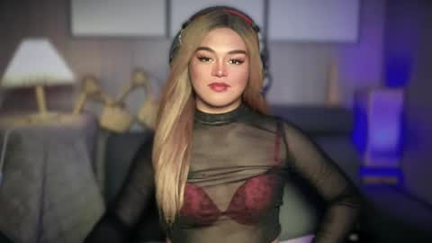 Snapshot of blackbarbiechantalxvx chatting on March 1, 6:32 pm blackbarbiechantalxvx online show from March 1, 6:32 pm