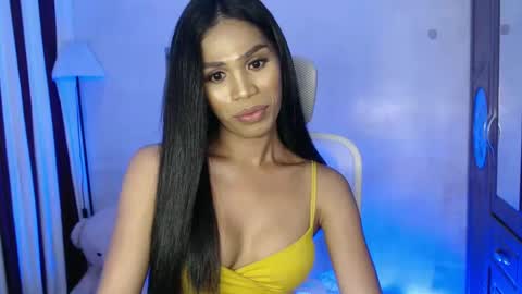 savanna online show from February 14, 12:30 am