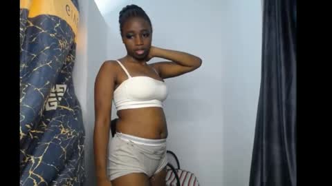 lela online show from May 17, 5:31 pm