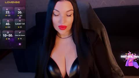 Snapshot of blackberry_star chatting on November 1, 5:31 am blackberry_star online show from November 1, 5:31 am