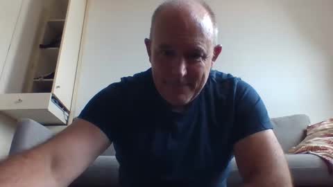 Snapshot of blackdog71 chatting on January 10, 11:29 pm blackdog71 online show from January 10, 11:29 pm