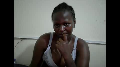 Snapshot of blackdollshe chatting on February 16, 6:04 pm Sheila online show from February 16, 6:04 pm