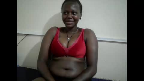 Snapshot of blackdollshe chatting on March 12, 10:43 am Sheila online show from March 12, 10:43 am
