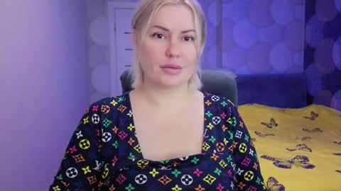 blackeyes11 online show from March 15, 1:33 am