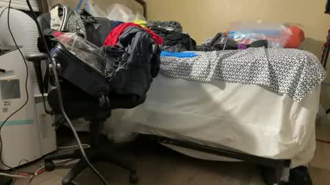 Snapshot of blackjag107 chatting on October 3, 3:25 am blackjag107 online show from October 3, 3:25 am