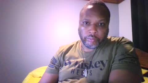 Snapshot of blacklamark chatting on September 11, 8:14 am blacklamark online show from September 11, 8:14 am