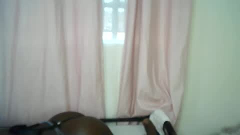 Snapshot of blackmela chatting on February 4, 8:20 am Blackmela online show from February 4, 8:20 am