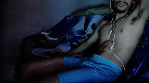 Snapshot of blackpanter_13 chatting on September 21, 11:12 am Black Panther online show from September 21, 11:12 am