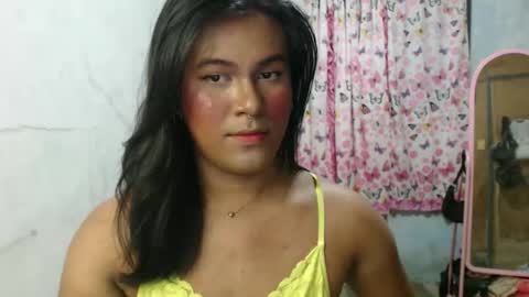 Ellez online show from March 5, 6:37 pm