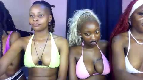 blackqueen2030 online show from May 14, 3:46 am