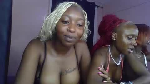 blackqueen2030 online show from May 15, 4:52 am