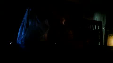 Snapshot of blackriches96 chatting on December 16, 12:37 am blackriches96 online show from December 16, 12:37 am