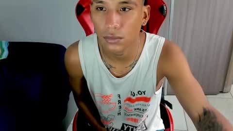 Snapshot of blacksex_boy chatting on February 16, 6:04 pm Marlon online show from February 16, 6:04 pm