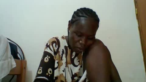 Snapshot of blacksexygal chatting on March 22, 6:55 pm SARAH online show from March 22, 6:55 pm