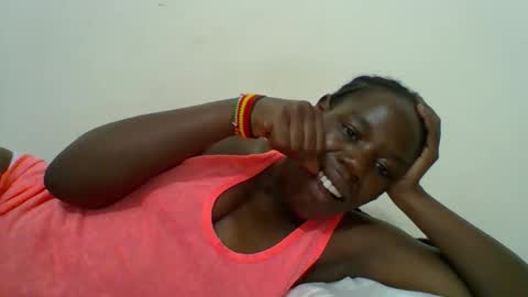 Snapshot of blacksexygal chatting on March 30, 6:09 pm SARAH online show from March 30, 6:09 pm