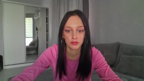 Snapshot of blacky_berry chatting on September 13, 2:06 pm Ivy online show from September 13, 2:06 pm