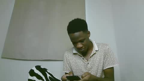 Snapshot of blackzilian_ chatting on October 17, 12:41 pm HASSAN online show from October 17, 12:41 pm