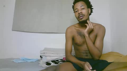 Snapshot of blackzilian_ chatting on October 28, 10:52 am HASSAN online show from October 28, 10:52 am