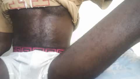 blackzilian_5 online show from May 8, 10:15 pm