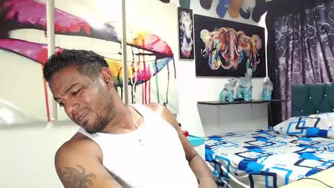 Richard online show from December 6, 6:39 pm