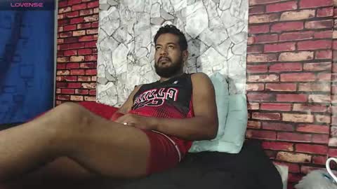 Snapshot of blade_foxx chatting on May 21, 1:45 am Richard online show from May 21, 1:45 am