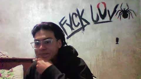 Snapshot of blade_sensual chatting on November 20, 8:58 am blade_sensual online show from November 20, 8:58 am