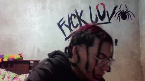 Snapshot of blade_sensual chatting on November 27, 8:27 am blade_sensual online show from November 27, 8:27 am