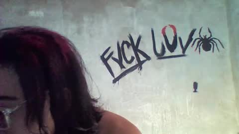 Snapshot of blade_sensual chatting on December 16, 5:29 pm blade_sensual online show from December 16, 5:29 pm