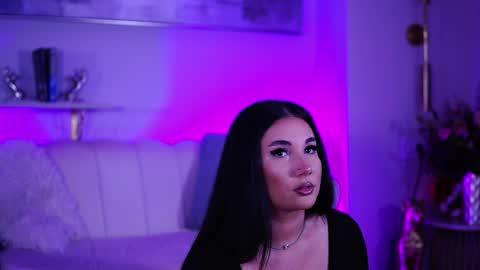 Snapshot of blairbloom chatting on March 31, 1:11 pm BlaireBloom online show from March 31, 1:11 pm