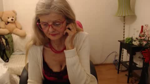 Snapshot of blairfort chatting on January 14, 2:43 pm blairfort online show from January 14, 2:43 pm