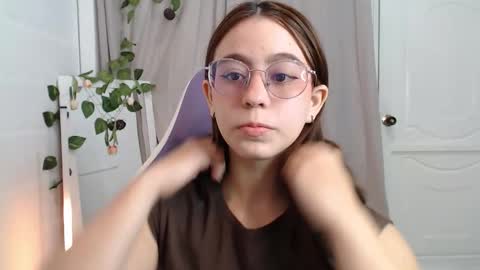   online show from November 27, 1:02 pm