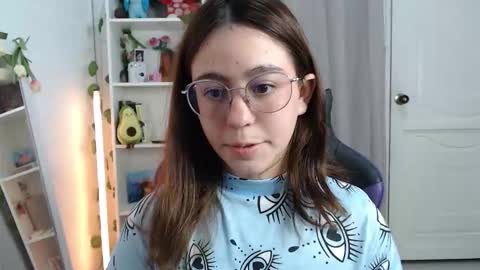 Snapshot of blairvicent chatting on February 20, 6:19 am online show from February 20, 6:19 am