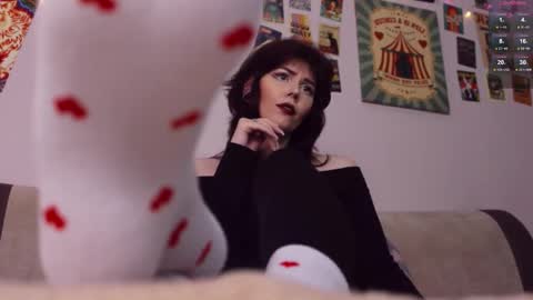 Snapshot of blake_luna chatting on March 1, 11:23 am Britney online show from March 1, 11:23 am