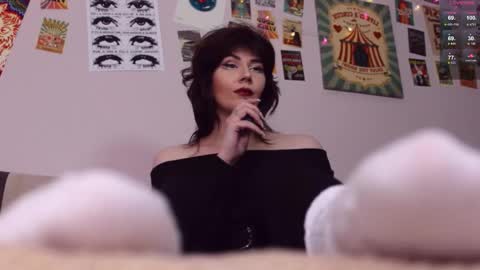 Snapshot of blake_luna chatting on March 4, 1:50 pm Britney online show from March 4, 1:50 pm