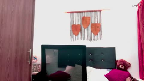 Snapshot of blakeadamss chatting on February 13, 2:35 pm Just Blake online show from February 13, 2:35 pm