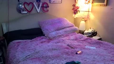 Blakely Morningstar   online show from February 5, 7:07 am