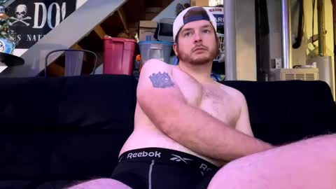 Snapshot of blakethesnake22 chatting on December 23, 4:01 am blakethesnake22 online show from December 23, 4:01 am